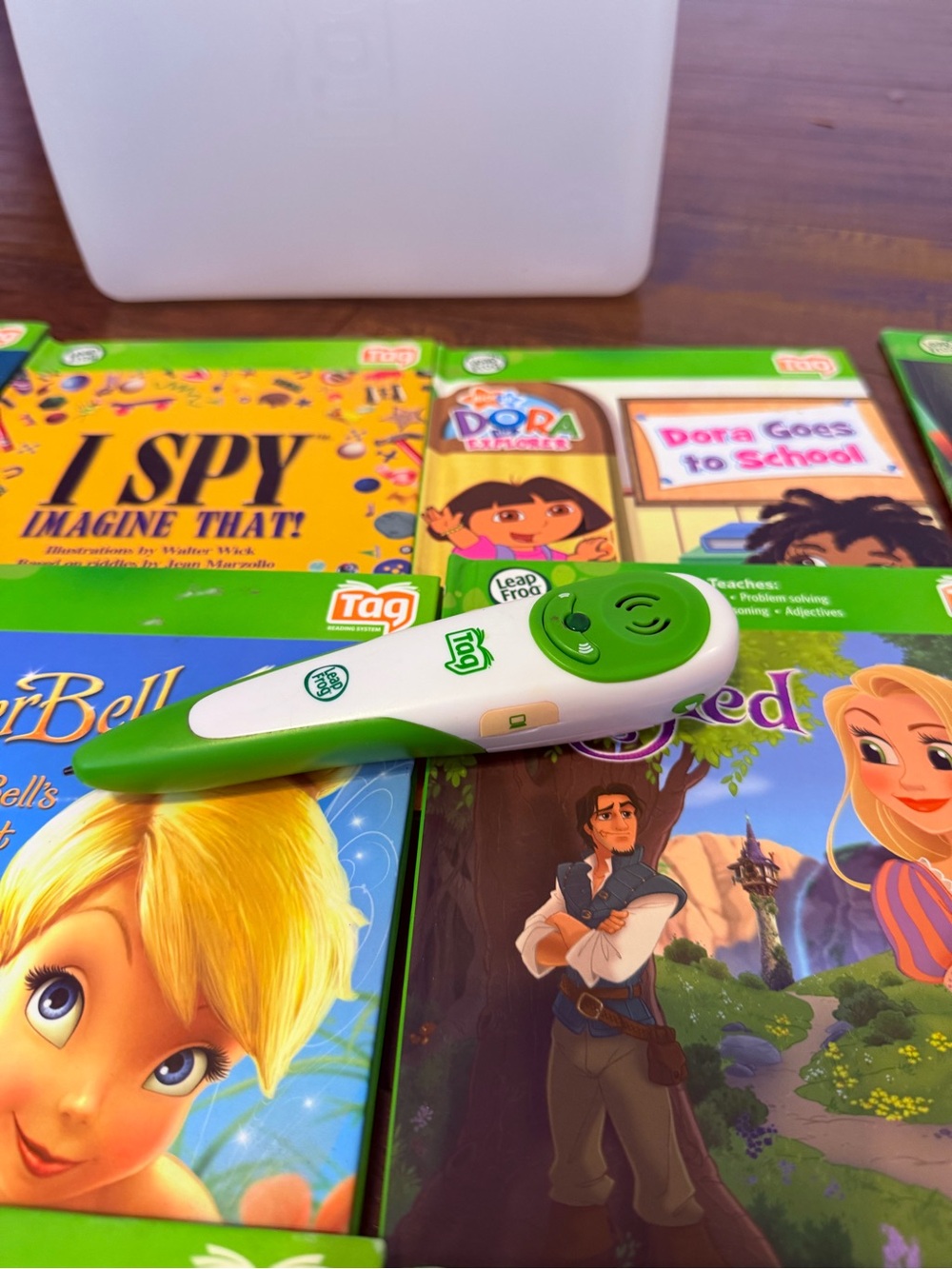 LeapFrog Tag Reading Pen - Green and White Interactive Kids Learning Toy